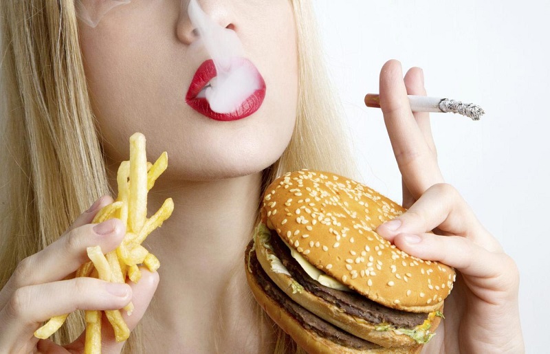 Важно! Вот чего никогда не нужно делать после еды: 10 привычек, которые разрушают тебя изнутри.