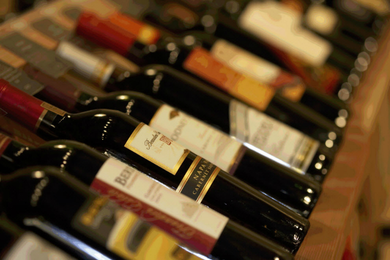 Простой тест, который поможет выбрать качественное вино. Недорогое и натуральное!