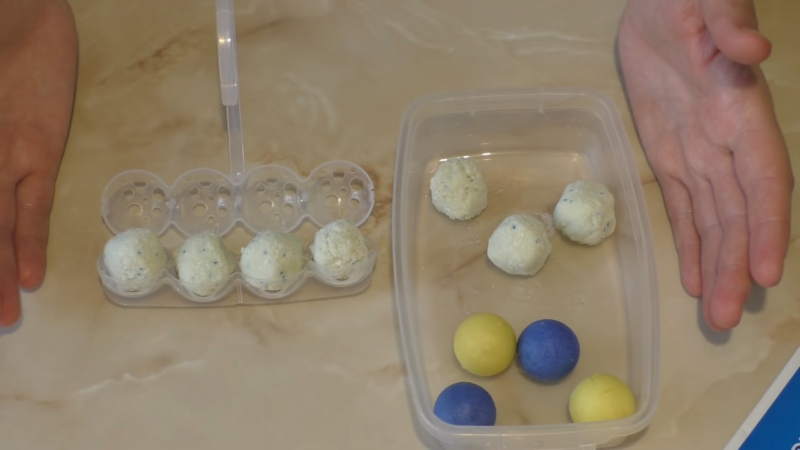Таблетки-шарики для туалета из трёх простых компонентов