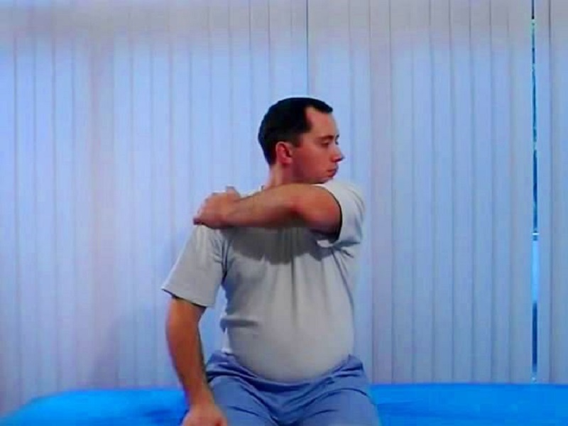 Упражнения для укрепления шеи Сергея Бубновского