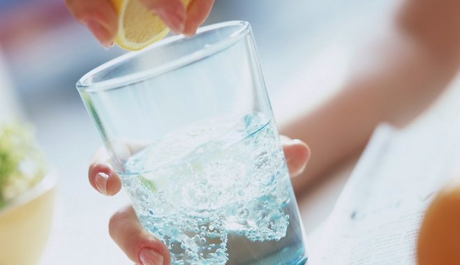 Вы пьете очень мало: 10 признаков того, что вам необходима вода