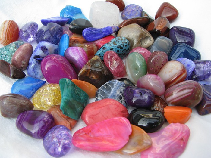 Какие камни полезны для здоровья?