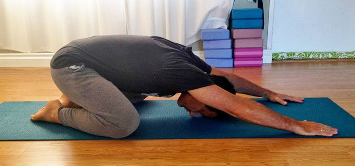 8 упражнений и поз из йоги, с которыми вы навсегда забудете о радикулите и болях в спине