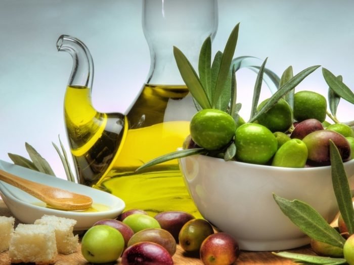 Мед, лимон, оливковое масло – рецепт молодости и здоровья