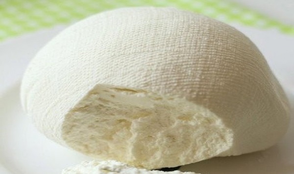 Творожный сыр из йогурта. Сыр получается, нежный, вкусный, сочный и мягкий